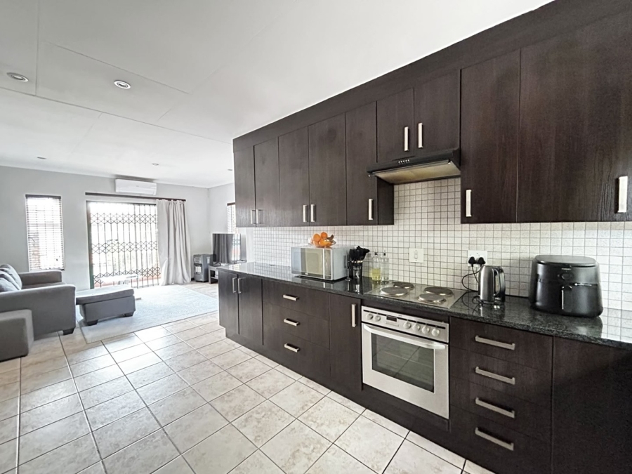2 Bedroom Property for Sale in Garsfontein Gauteng