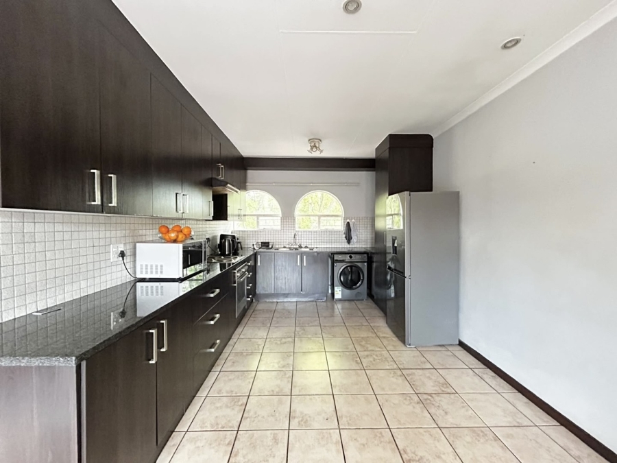 2 Bedroom Property for Sale in Garsfontein Gauteng