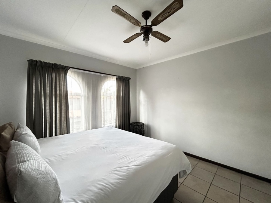 2 Bedroom Property for Sale in Garsfontein Gauteng