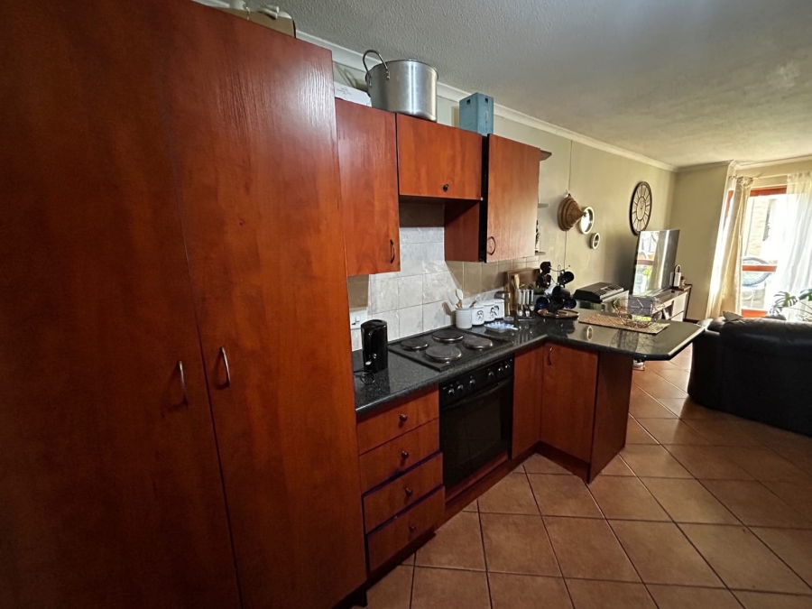 2 Bedroom Property for Sale in Montana Tuine Gauteng
