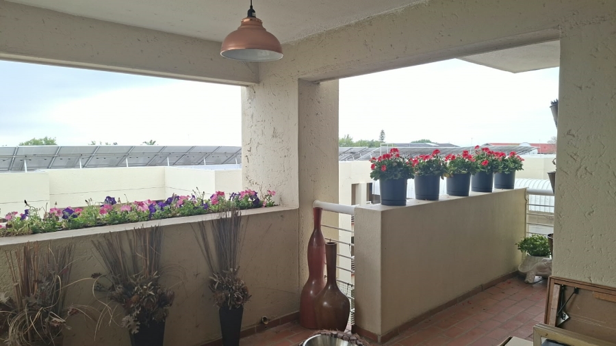 2 Bedroom Property for Sale in Glenhazel Gauteng