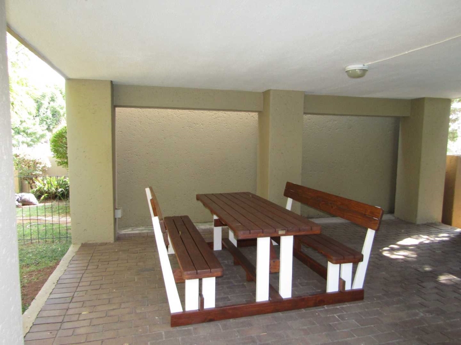 2 Bedroom Property for Sale in Glenhazel Gauteng