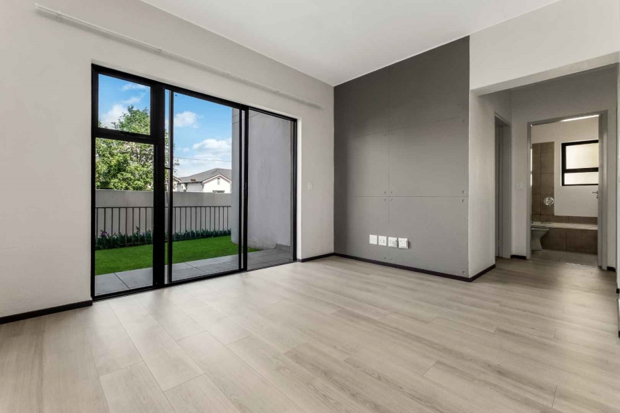 2 Bedroom Property for Sale in Broadacres Gauteng