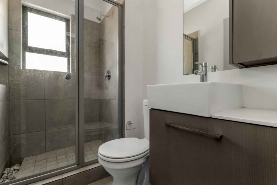 2 Bedroom Property for Sale in Broadacres Gauteng