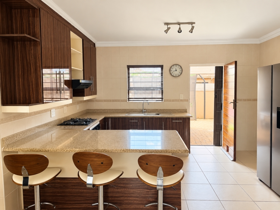 3 Bedroom Property for Sale in Bartlett Gauteng