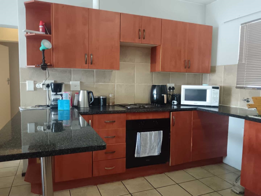 2 Bedroom Property for Sale in Bardene Gauteng