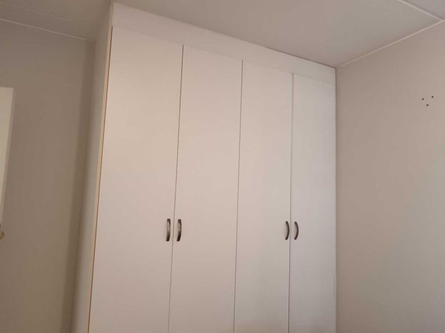 2 Bedroom Property for Sale in Bardene Gauteng