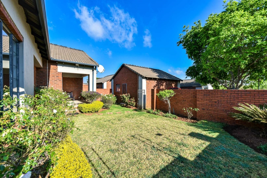 To Let 3 Bedroom Property for Rent in Mooikloof Ridge Gauteng