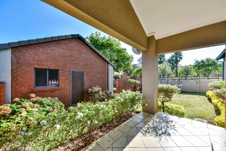 To Let 3 Bedroom Property for Rent in Mooikloof Ridge Gauteng