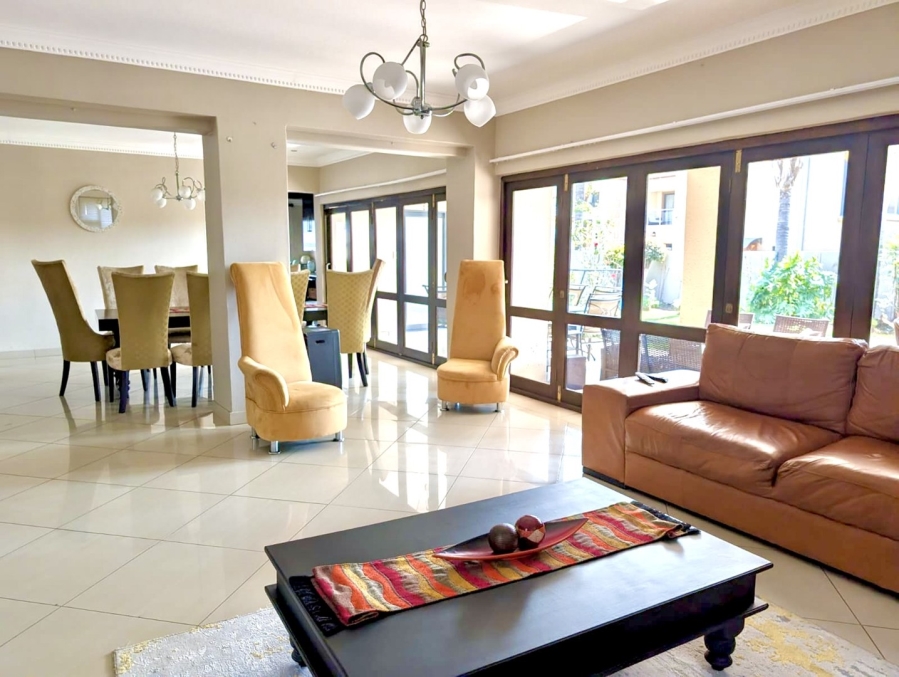 6 Bedroom Property for Sale in Willow Acres Gauteng