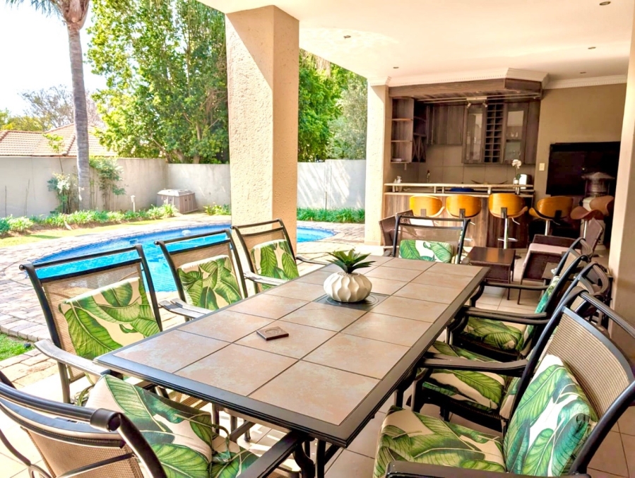 6 Bedroom Property for Sale in Willow Acres Gauteng