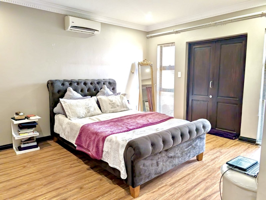6 Bedroom Property for Sale in Willow Acres Gauteng