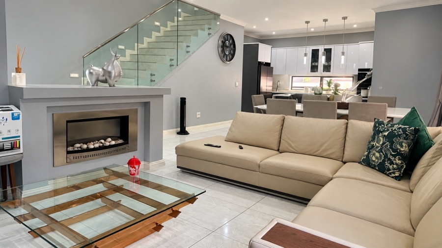 4 Bedroom Property for Sale in Olivedale Gauteng