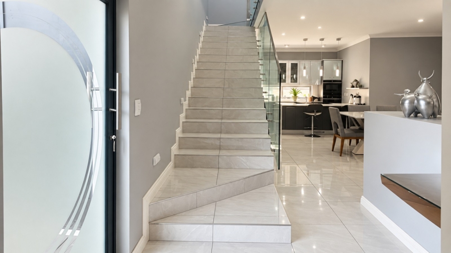 4 Bedroom Property for Sale in Olivedale Gauteng