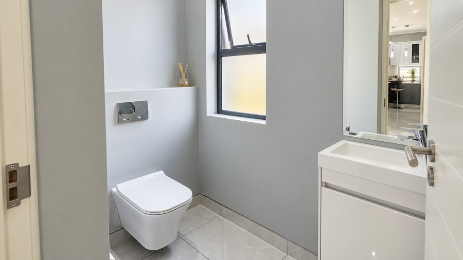 4 Bedroom Property for Sale in Olivedale Gauteng