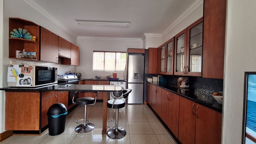 To Let 2 Bedroom Property for Rent in Ferndale Gauteng