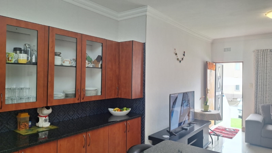 To Let 2 Bedroom Property for Rent in Ferndale Gauteng