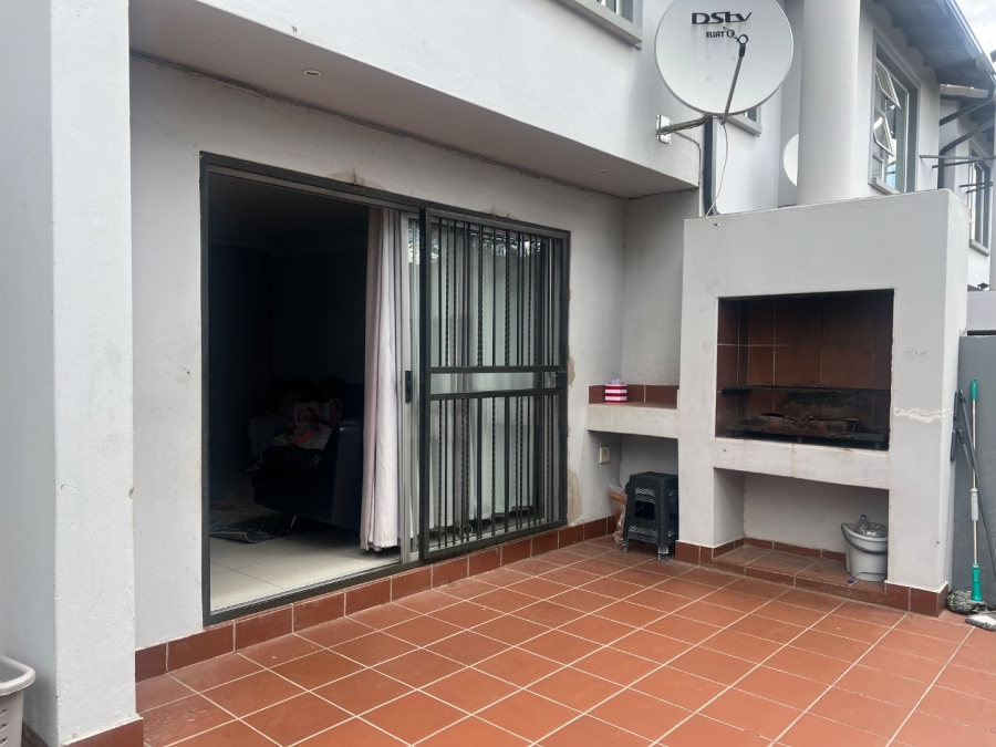 3 Bedroom Property for Sale in Ferndale Gauteng