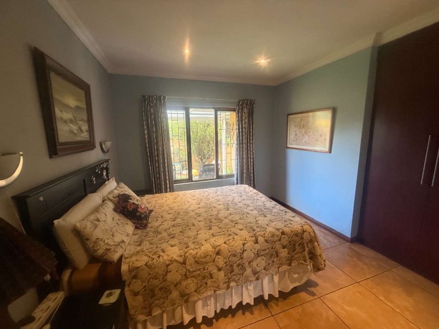 3 Bedroom Property for Sale in Hughes Gauteng