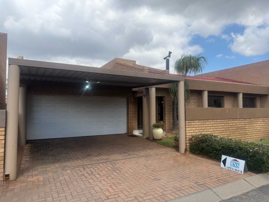 3 Bedroom Property for Sale in Bartlett Gauteng