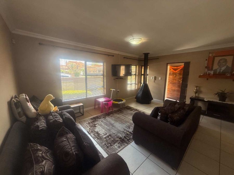 3 Bedroom Property for Sale in Bartlett Gauteng