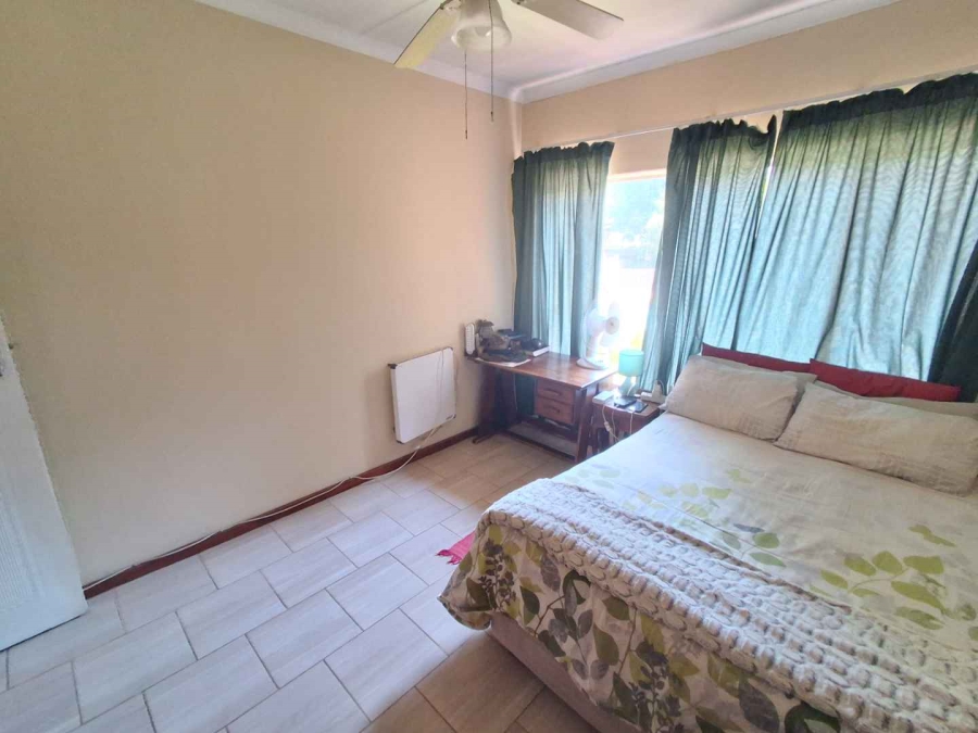 7 Bedroom Property for Sale in Meyerspark Gauteng