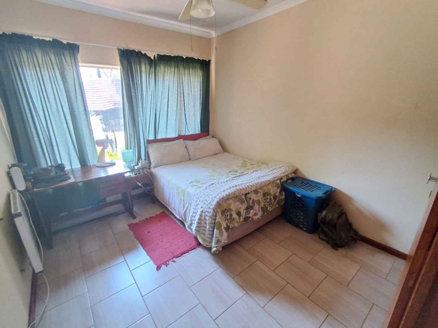 7 Bedroom Property for Sale in Meyerspark Gauteng