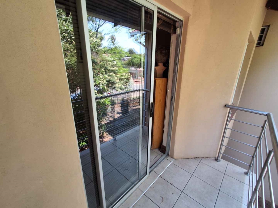 7 Bedroom Property for Sale in Meyerspark Gauteng