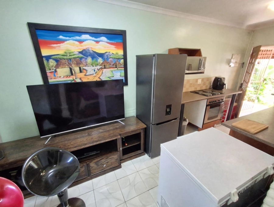 7 Bedroom Property for Sale in Meyerspark Gauteng