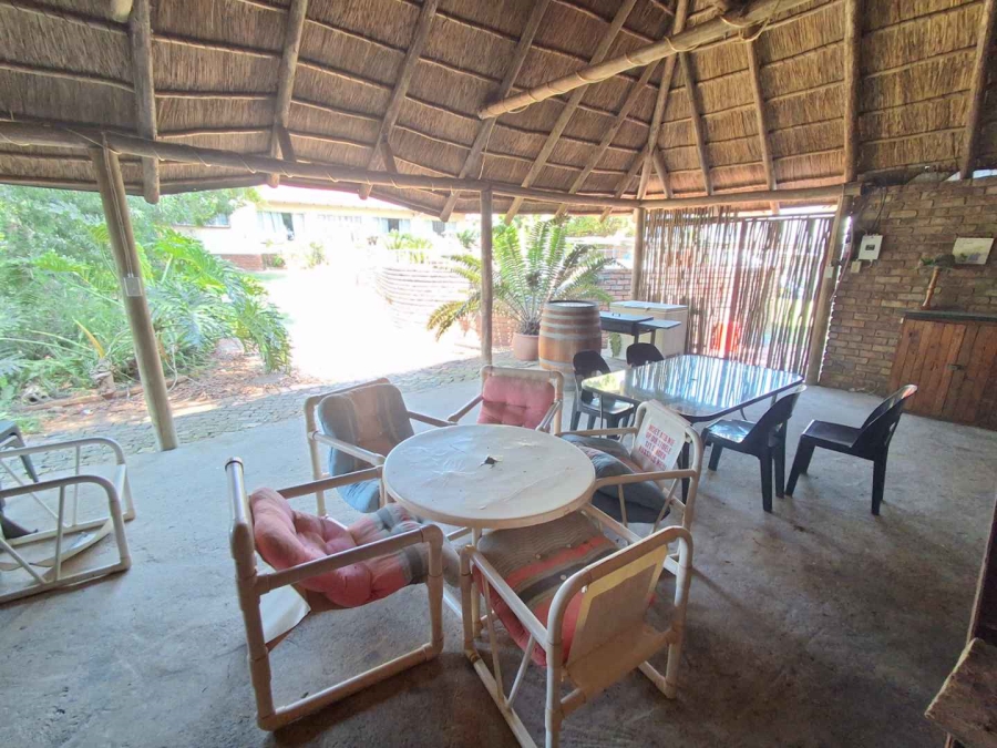 7 Bedroom Property for Sale in Meyerspark Gauteng