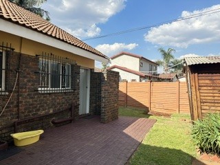 3 Bedroom Property for Sale in Theresa Park Gauteng