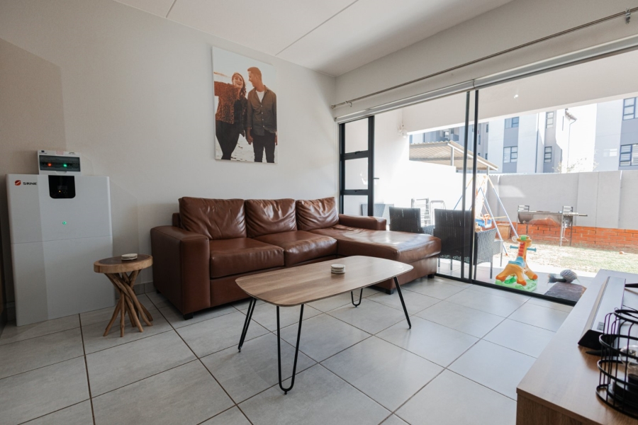 To Let 3 Bedroom Property for Rent in Pinehaven Gauteng