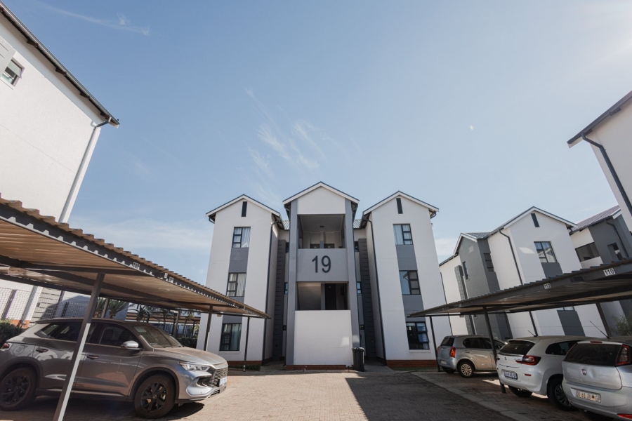 To Let 3 Bedroom Property for Rent in Pinehaven Gauteng