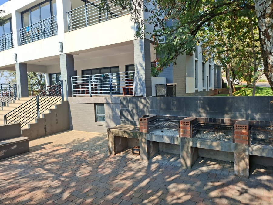 To Let 3 Bedroom Property for Rent in Pinehaven Gauteng