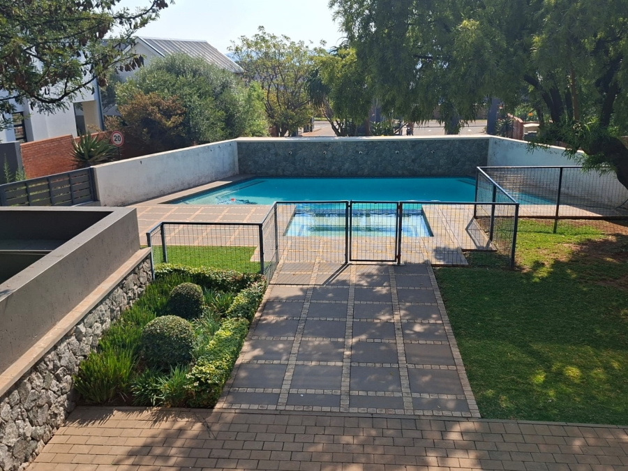 To Let 3 Bedroom Property for Rent in Pinehaven Gauteng