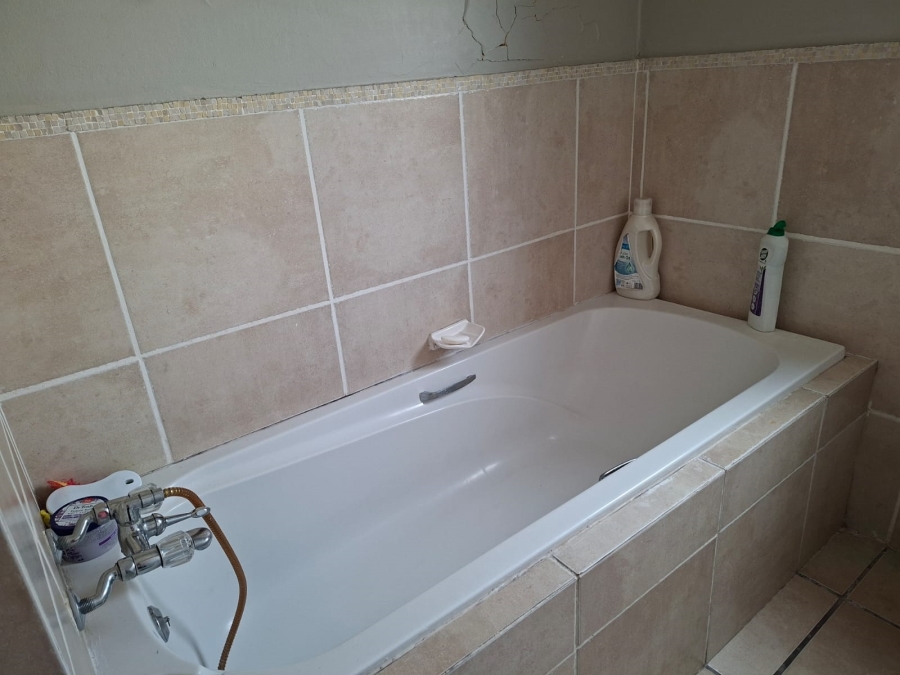 2 Bedroom Property for Sale in Rivonia Gauteng
