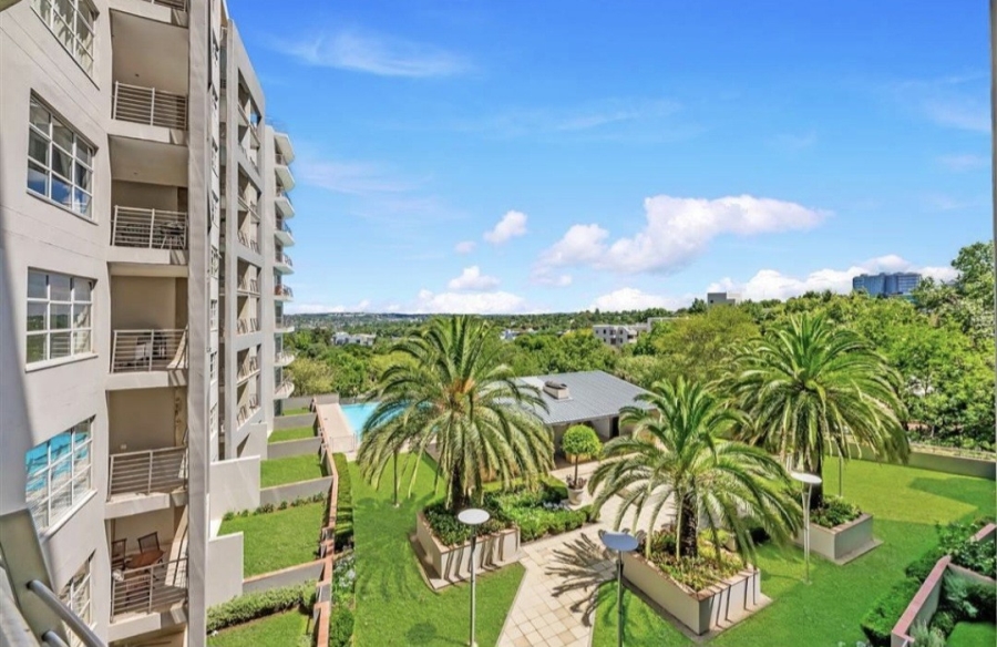 1 Bedroom Property for Sale in Sandhurst Gauteng