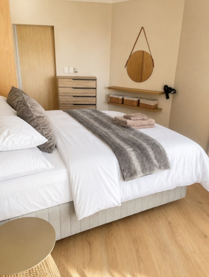 1 Bedroom Property for Sale in Sandhurst Gauteng
