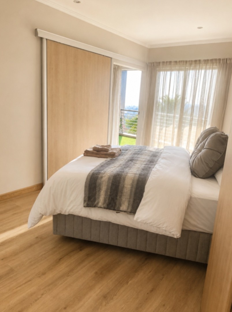 1 Bedroom Property for Sale in Sandhurst Gauteng