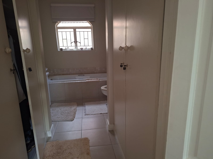 3 Bedroom Property for Sale in Edenburg Gauteng