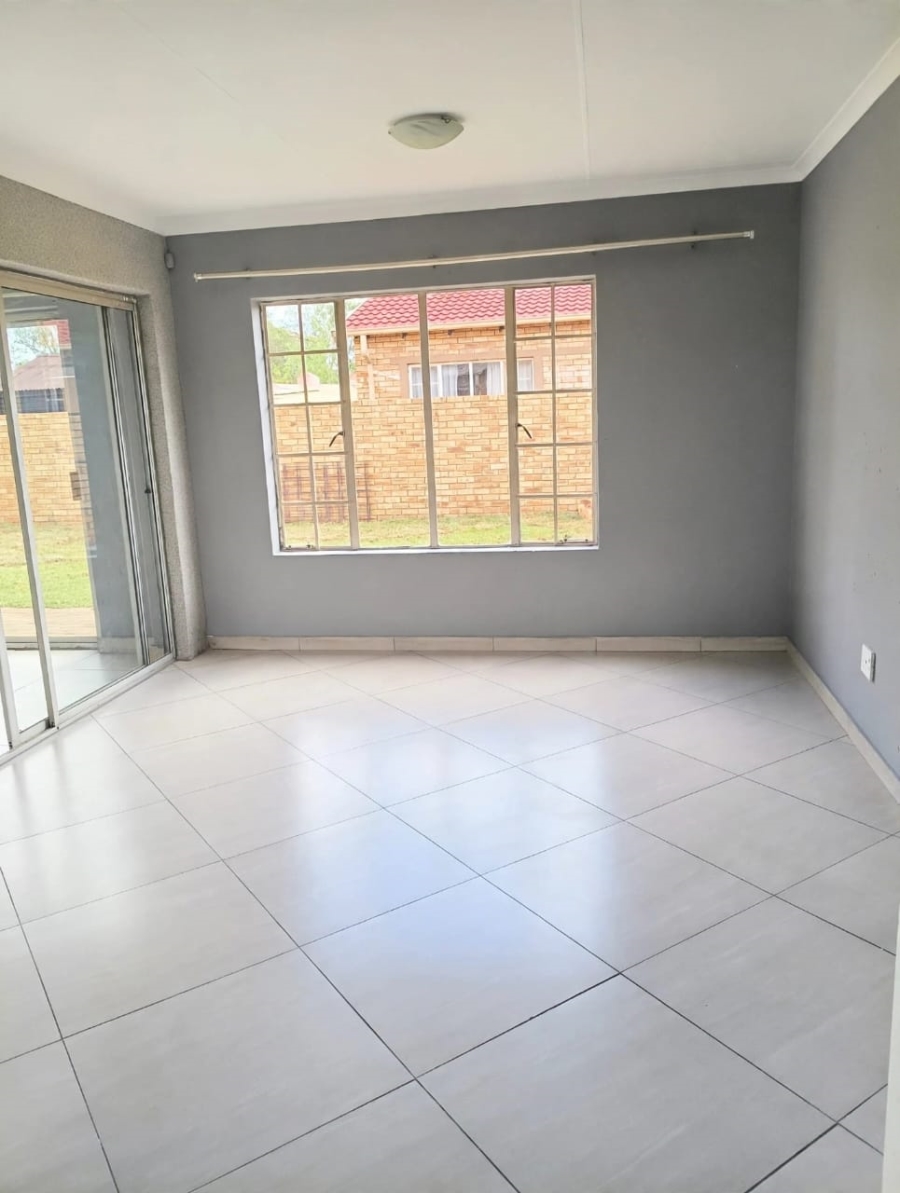 2 Bedroom Property for Sale in Celtisdal Gauteng