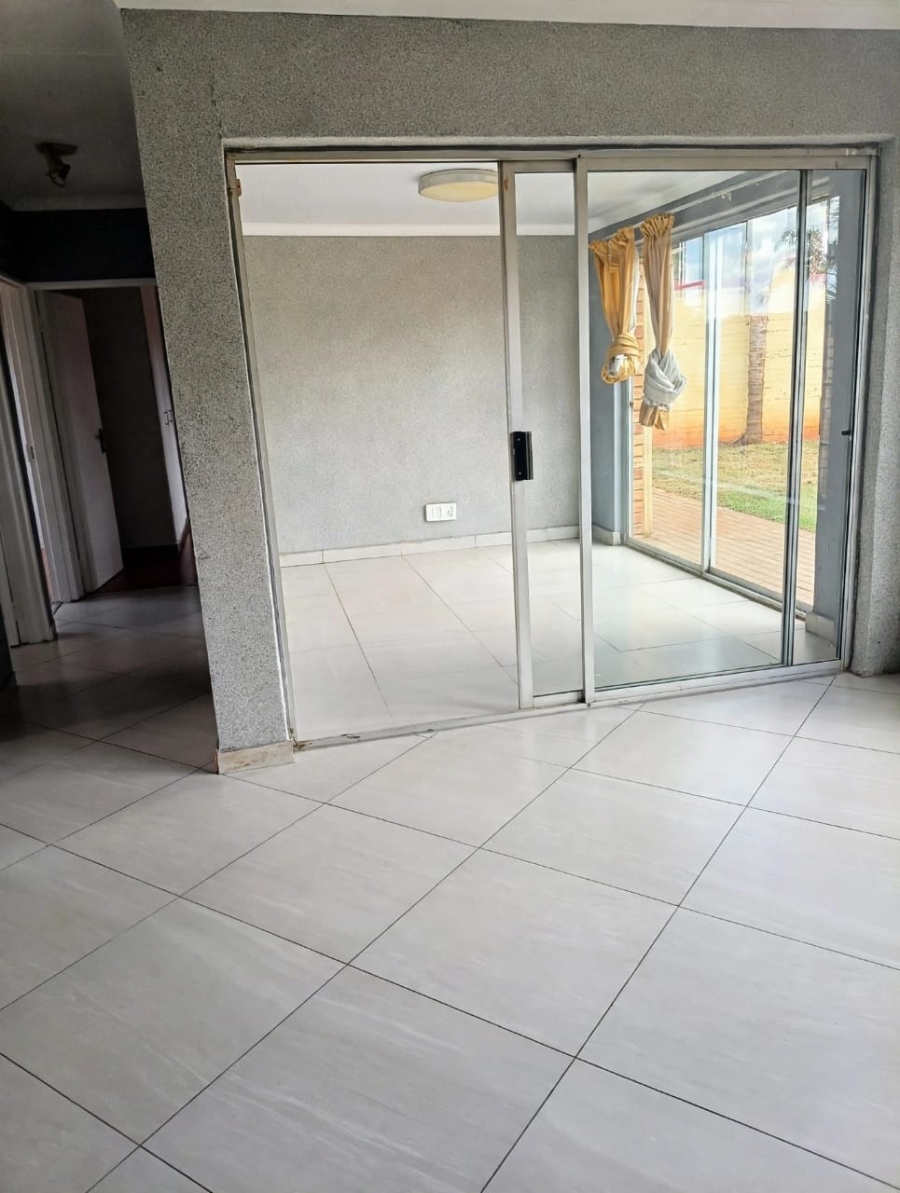 2 Bedroom Property for Sale in Celtisdal Gauteng