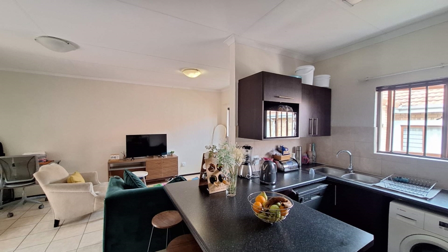 2 Bedroom Property for Sale in Randpark Ridge Gauteng