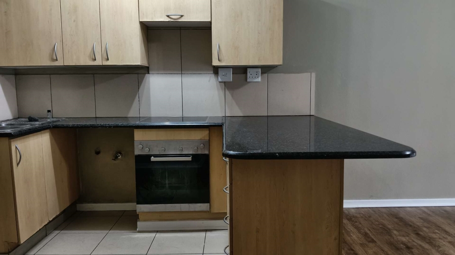 1 Bedroom Property for Sale in Jackal Creek Golf Estate Gauteng
