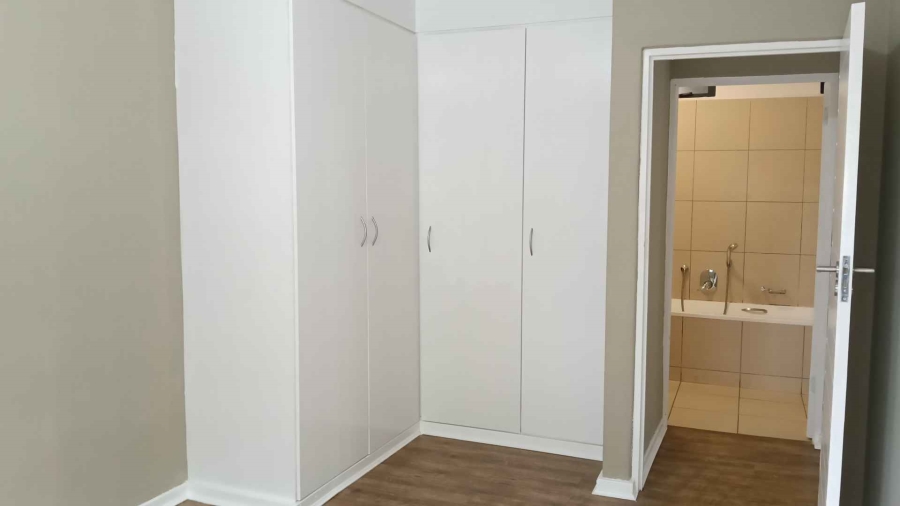 1 Bedroom Property for Sale in Jackal Creek Golf Estate Gauteng