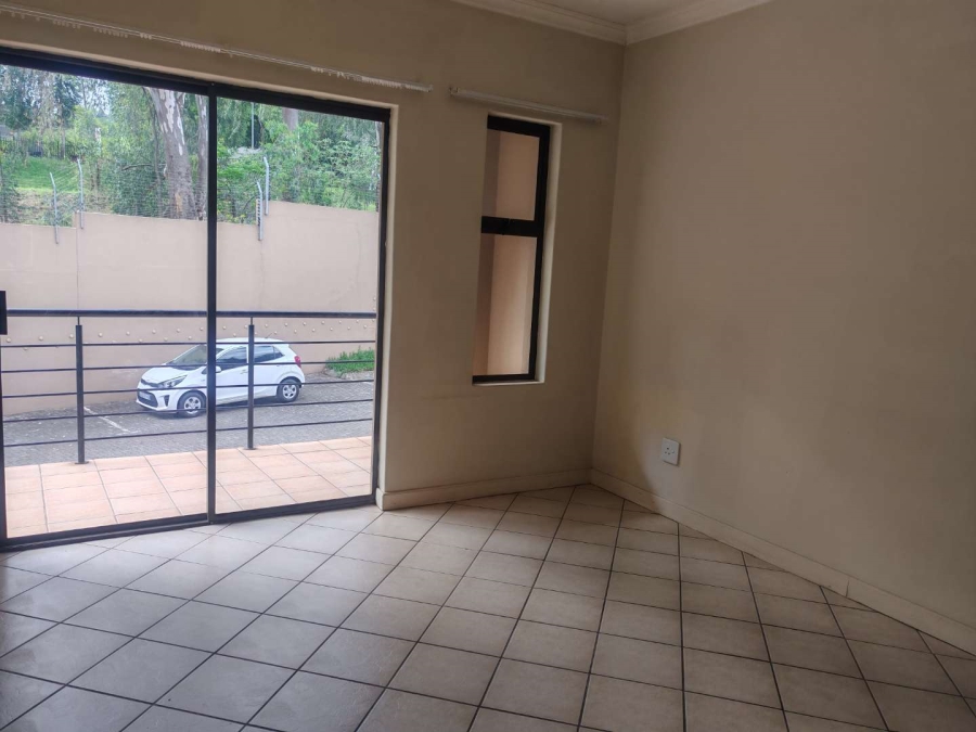 1 Bedroom Property for Sale in Zwartkop Golf Estate Gauteng