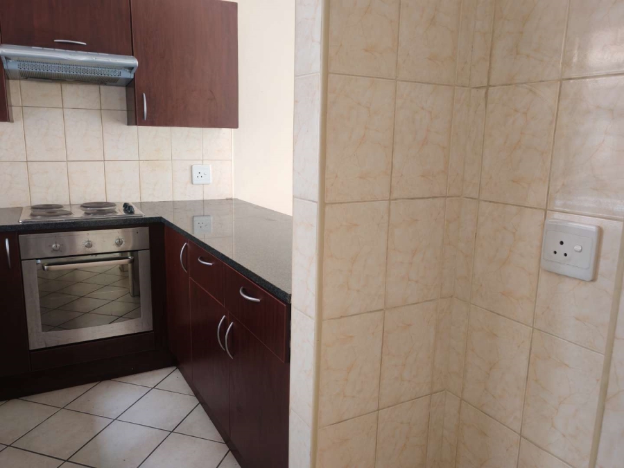 1 Bedroom Property for Sale in Zwartkop Golf Estate Gauteng