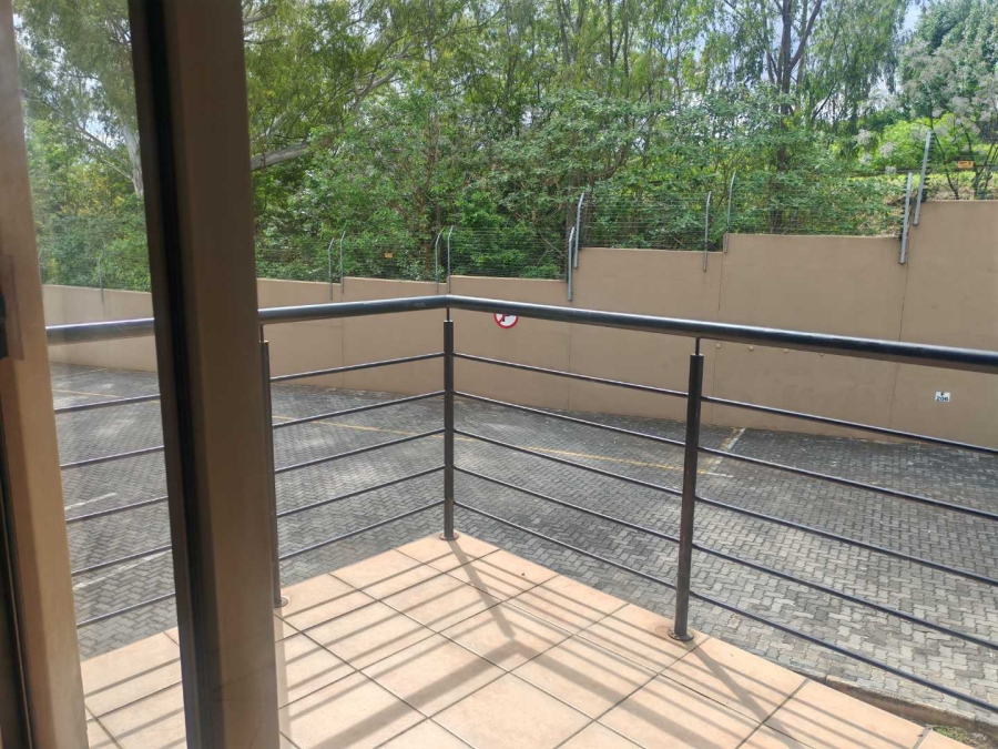 1 Bedroom Property for Sale in Zwartkop Golf Estate Gauteng
