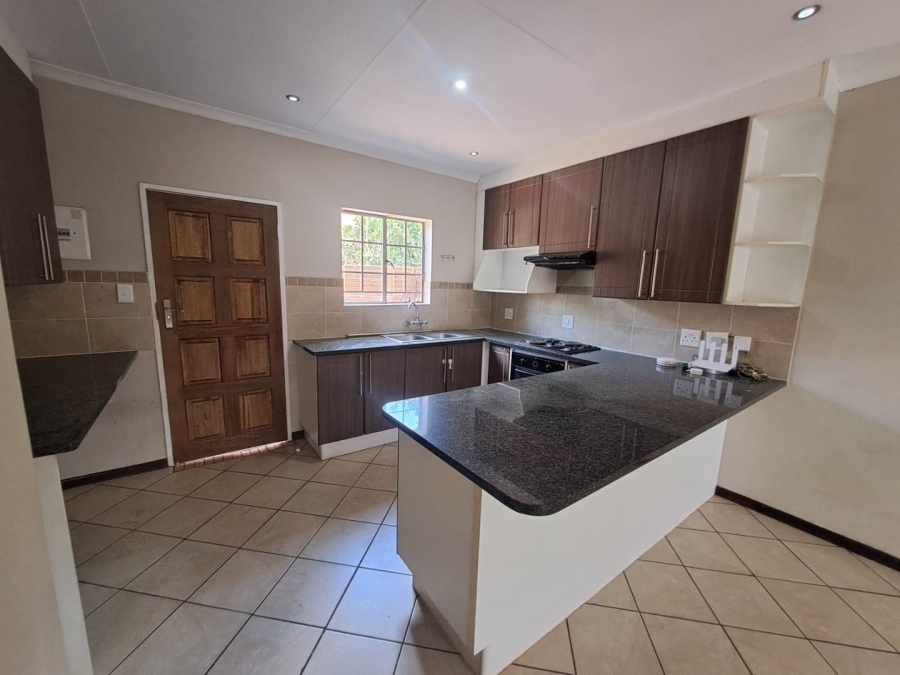 3 Bedroom Property for Sale in Eco Park Gauteng