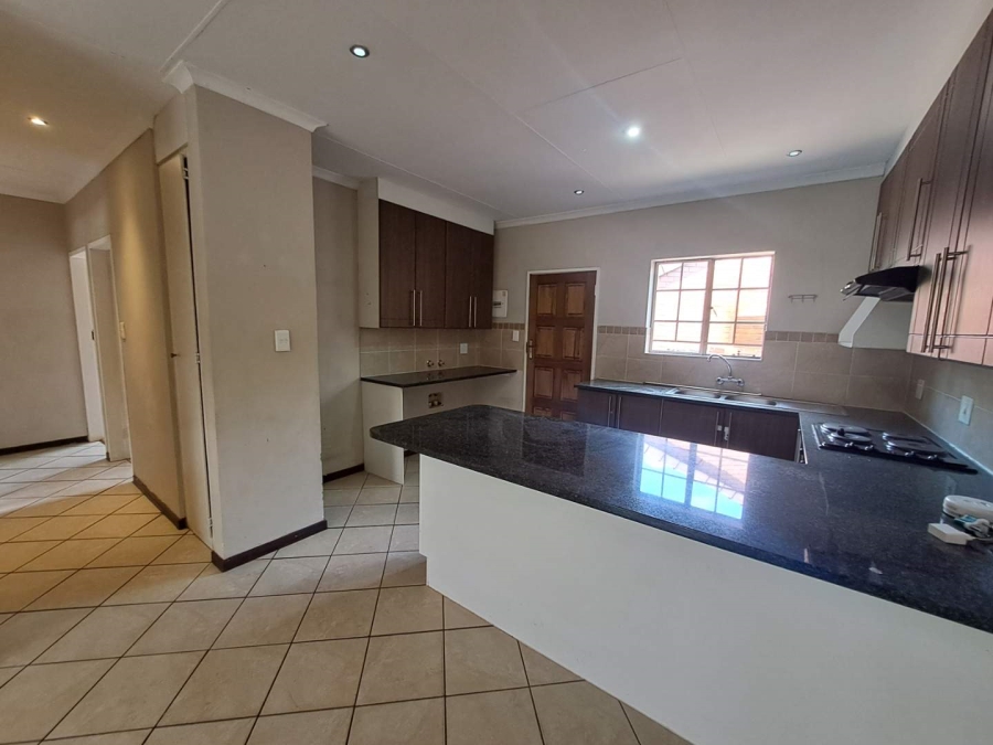 3 Bedroom Property for Sale in Eco Park Gauteng